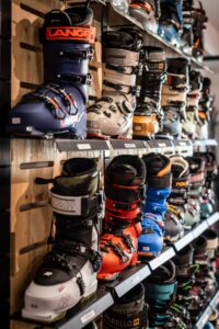 Ski Service Verbier | Sports shop, ski rental, bike hire, ski passes, storage, clothing, hardgoods, bikes, workshop, boot fitting